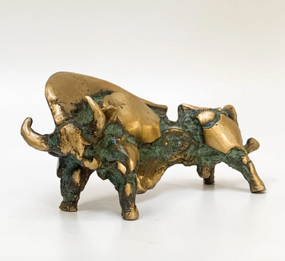 Bull Sculpture Animal Statue Figure Modern Style Sculpture Home Decoration Gift